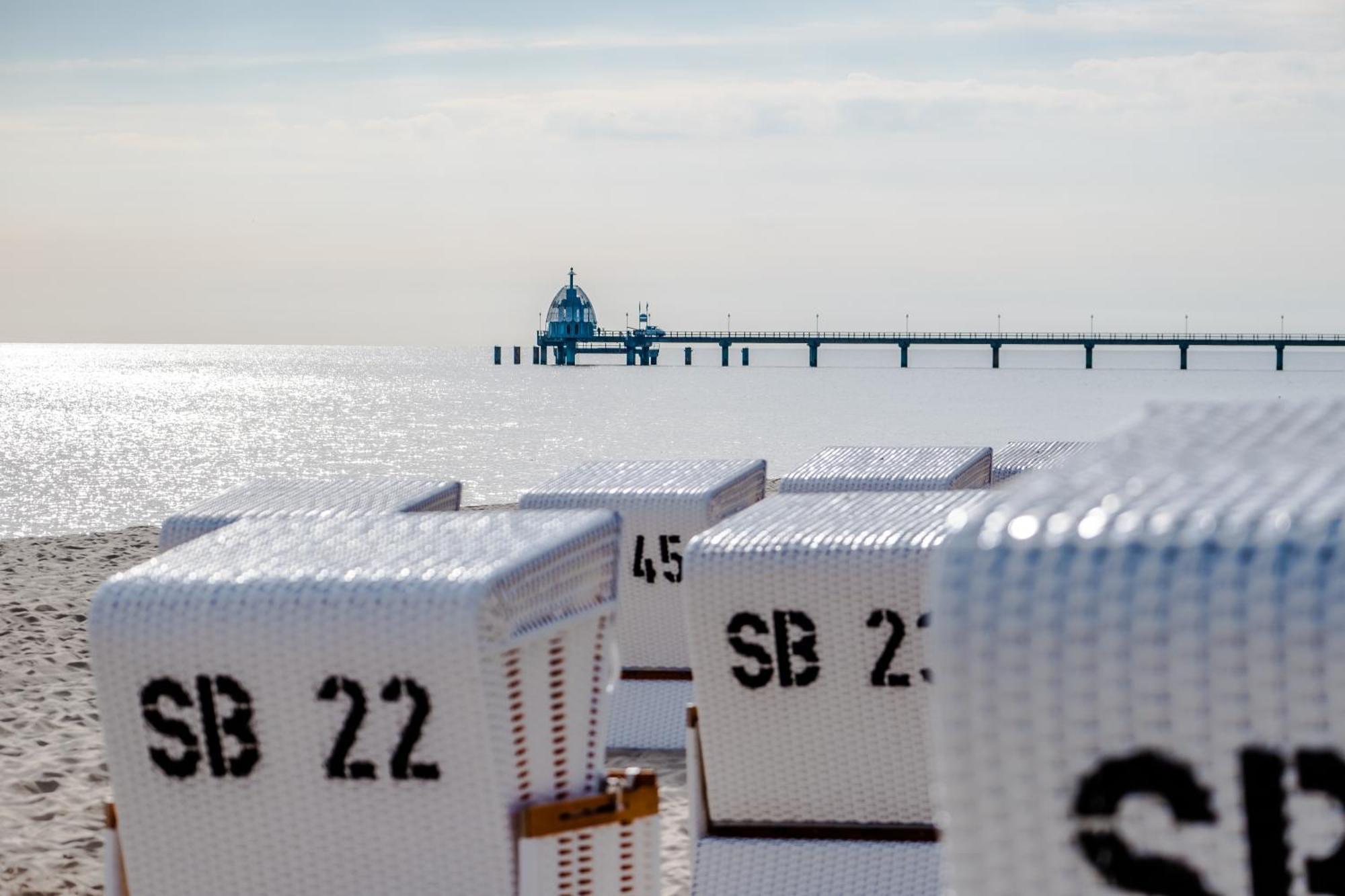 Casa Familia Usedom Mit All Inclusive-Halbpension ツィノヴィッツ エクステリア 写真